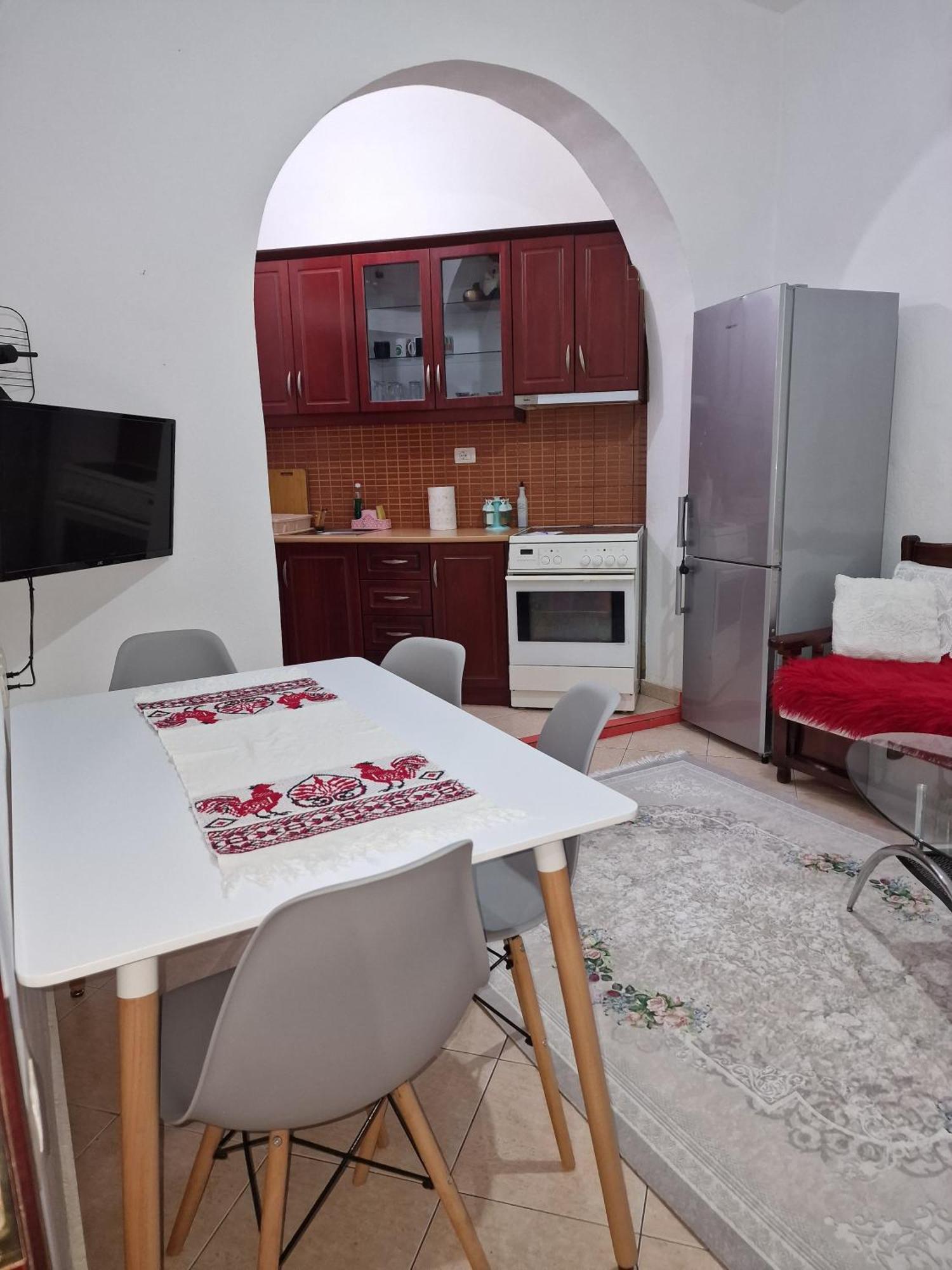 Apartment Antigona Gjirokastra Zewnętrze zdjęcie