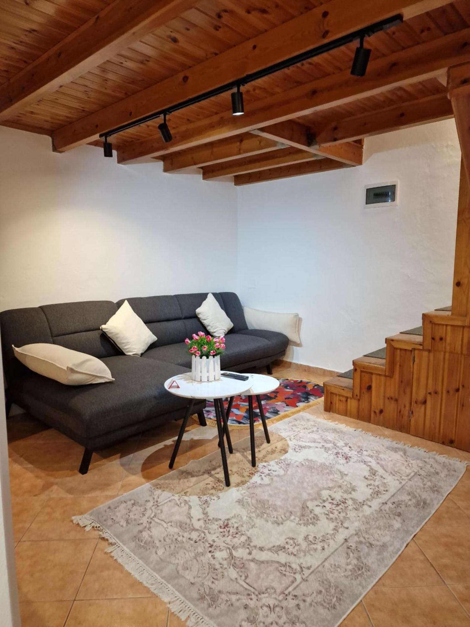Apartment Antigona Gjirokastra Zewnętrze zdjęcie